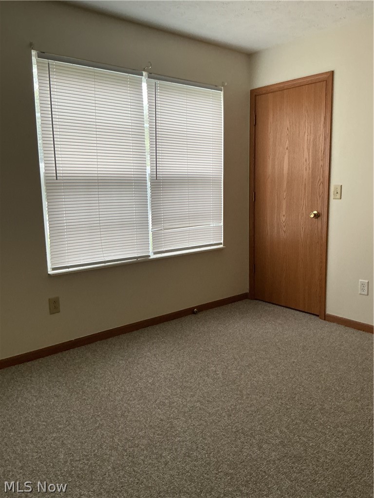 2832 Benford Lane, Youngstown, OH - Photo 6