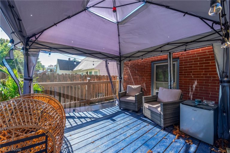 3458 Monticello Boulevard, Cleveland Heights, OH - Photo 6