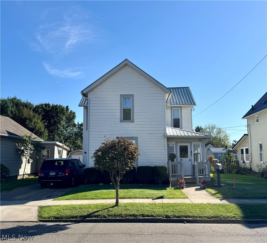 436 8th Street, Coshocton, OH