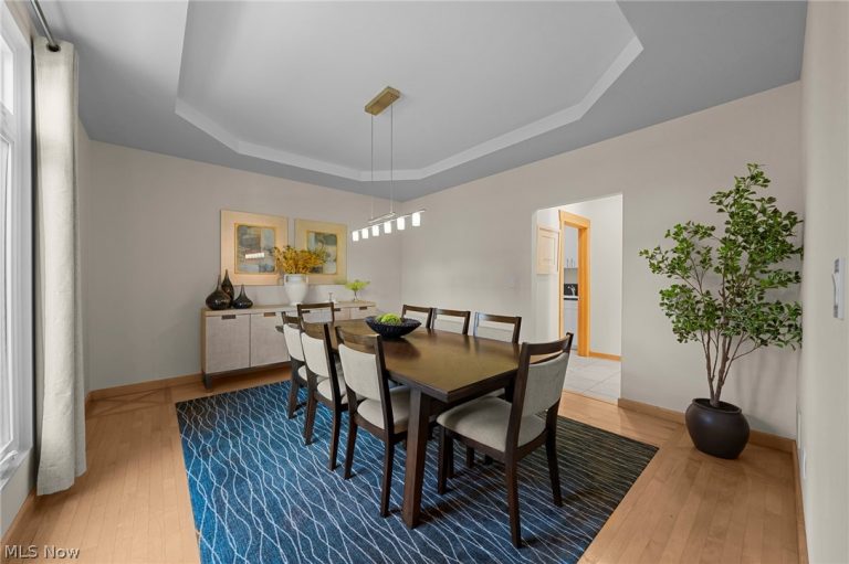 42 Ambrose Drive, Hudson, OH - Photo 6