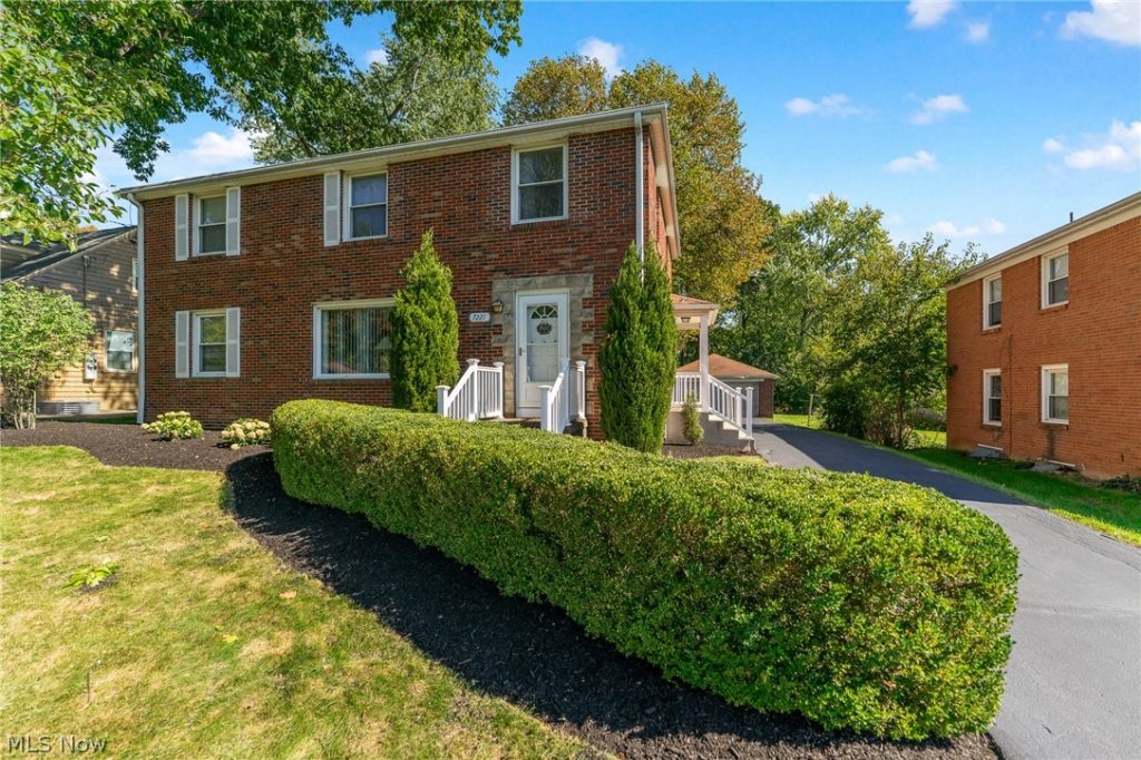 7223 Pennsylvania Avenue, Poland, OH