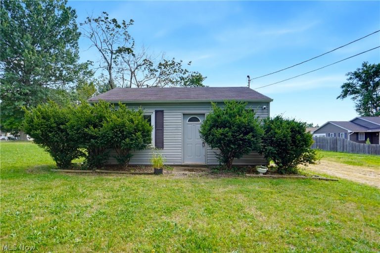 1036 Derbydale Road, Akron, OH, 44306