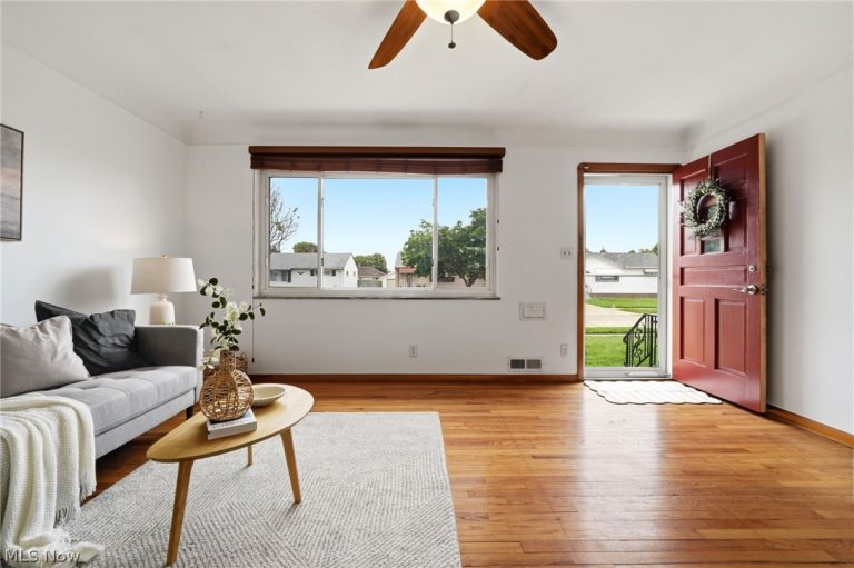 4728 Brookhigh Drive, Brooklyn, OH - Photo 4