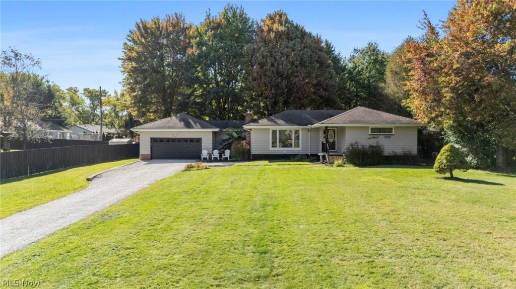 20019 Drake Road, Strongsville, OH