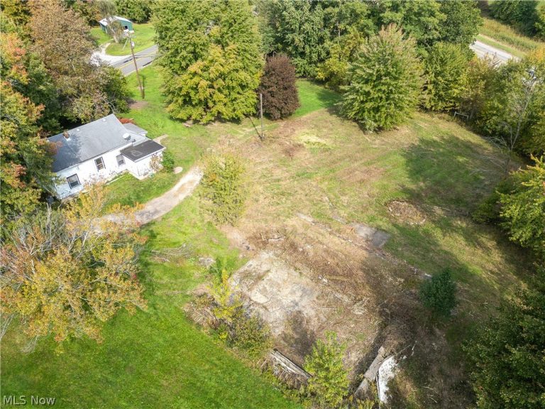 4280 Sandy Lake Road, Ravenna, OH - Photo 6