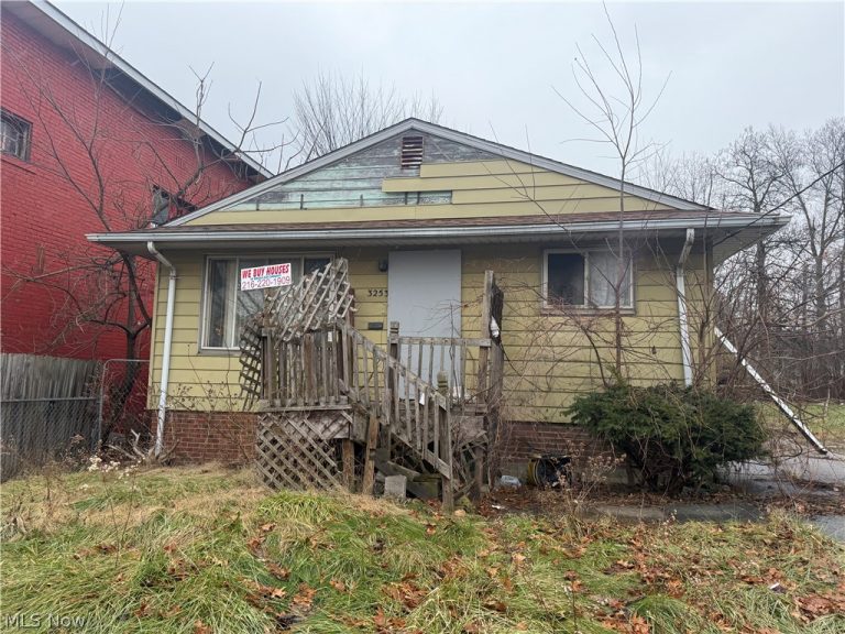3253 143rd Street, Cleveland, OH - Photo 2