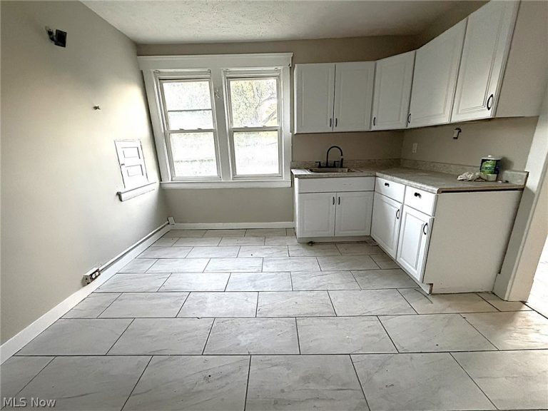 791 100th Street, Cleveland, OH - Photo 6