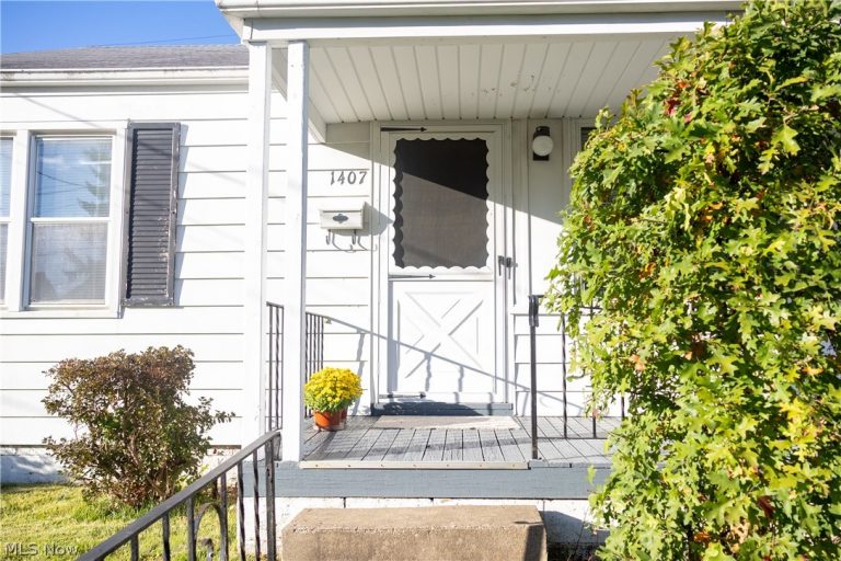 1407 19th Street, Canton, OH - Photo 2