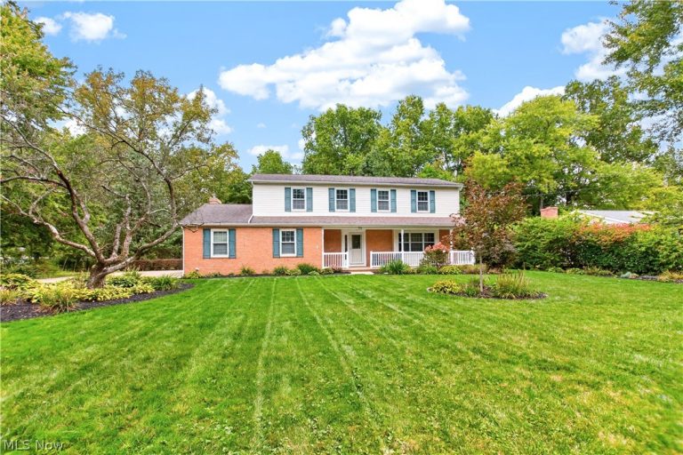 211 Beacon Hill Boulevard, Northfield, OH - Photo 3