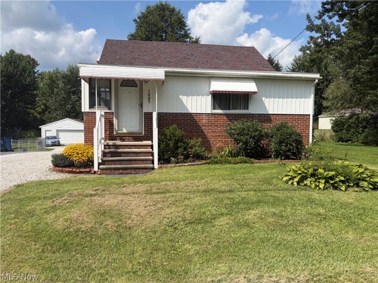 1805 Ronald Road, Akron, OH, 44312