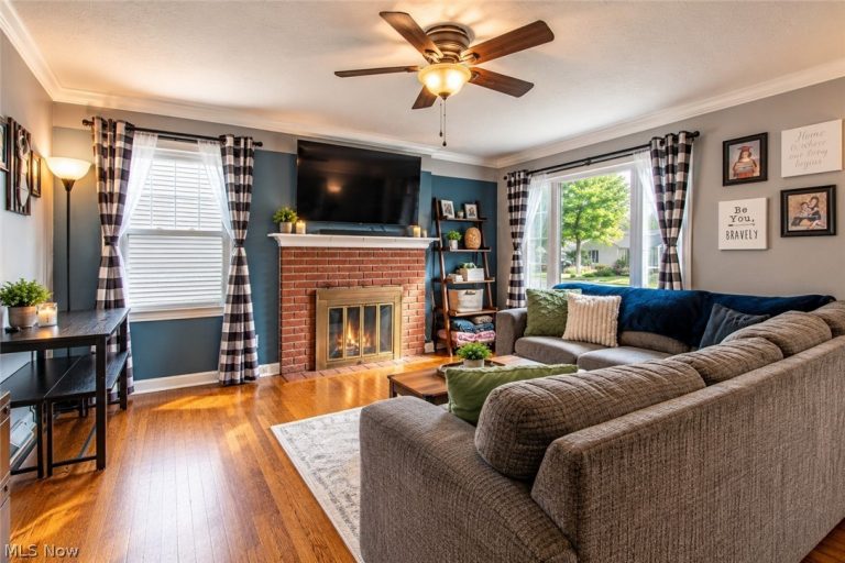 525 Waverly Road, Eastlake, OH - Photo 5