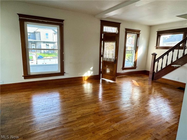717 South Lawn Avenue, Coshocton, OH - Photo 4
