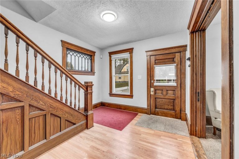 1339 Shorb Avenue, Canton, OH - Photo 5