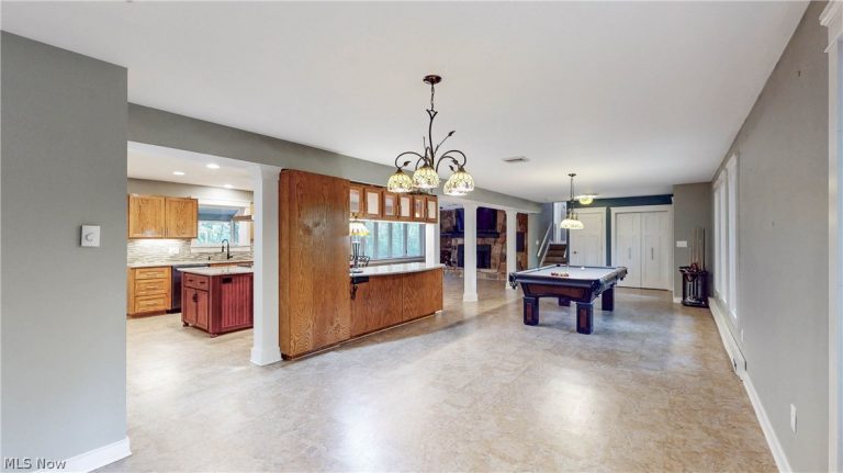 2878 Sunnybrook Road, Mogadore, OH - Photo 8