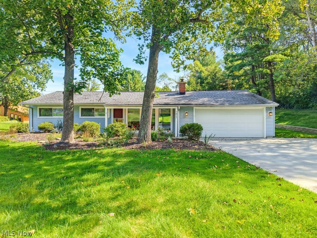 7817 Cambridge Drive, Brecksville, OH