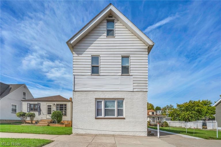 4444 51st Street, Cleveland, OH - Photo 3