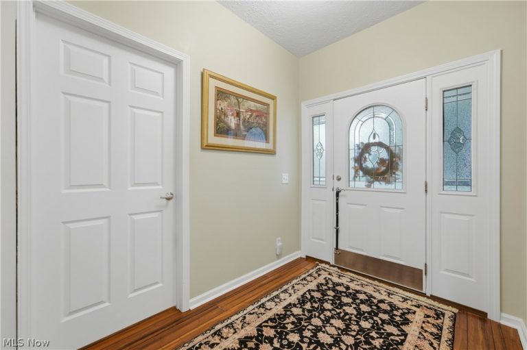 4433 Trail Head Circle, Massillon, OH - Photo 3