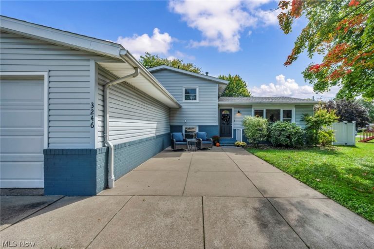 3246 Woodington Avenue, Canton, OH - Photo 3