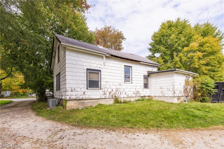 4280 Sandy Lake Road, Ravenna, OH - Photo 4