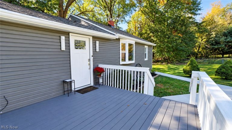 1714 Woods Road, Akron, OH - Photo 6