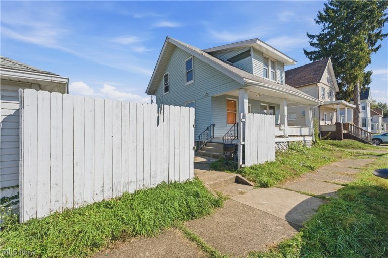2015 10th Street, Canton, OH - Photo 4