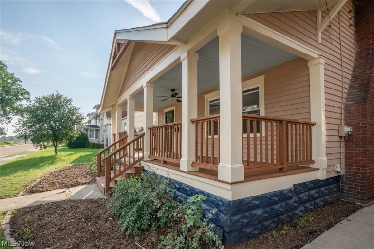 216 6th Street, North Canton, OH - Photo 3