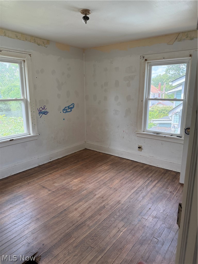 1198 Herman Avenue, Akron, OH - Photo 8