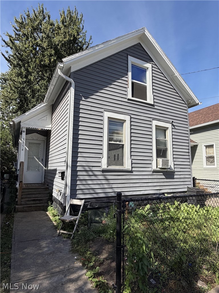 3354 32nd Street, Cleveland, OH - Photo 2