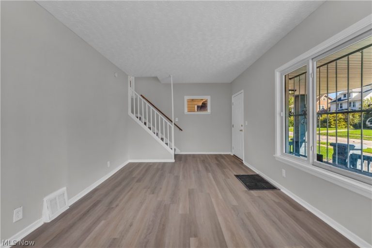 4510 126th Street, Garfield Heights, OH - Photo 5