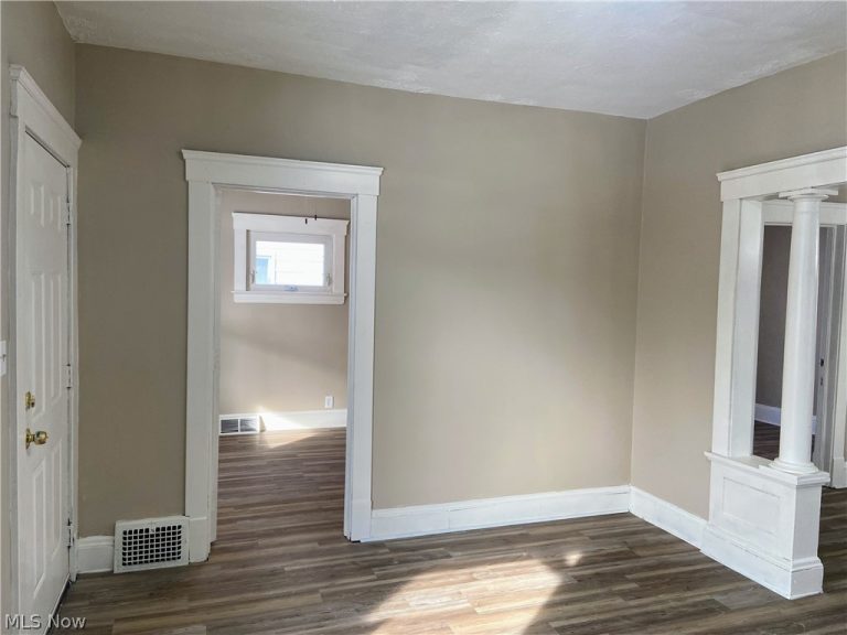 3397 97th Street, Cleveland, OH - Photo 6