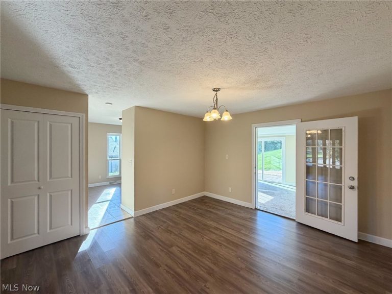 4505 Scioto Drive, Steubenville, OH - Photo 8