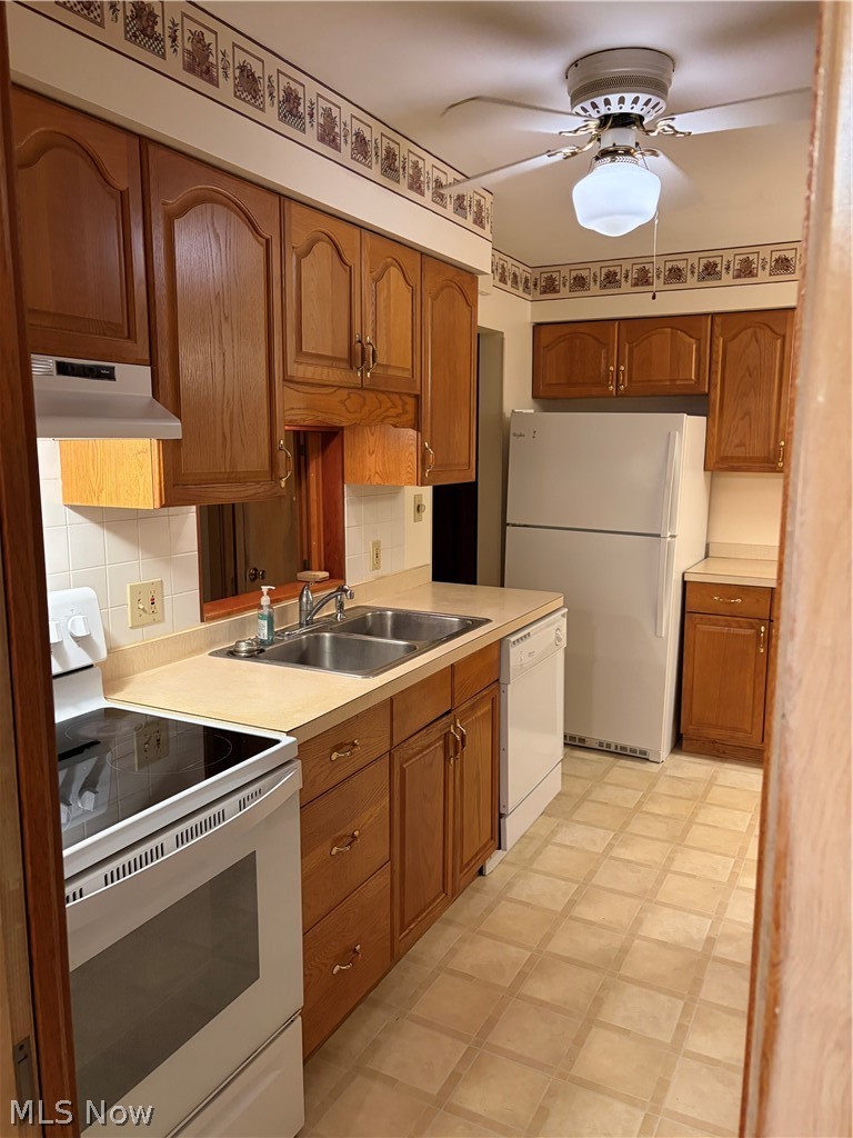 22998 Alexander Road, North Olmsted, OH - Photo 4