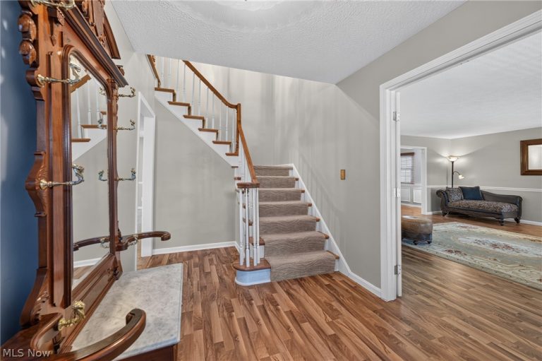 2180 Revere Road, Akron, OH - Photo 8