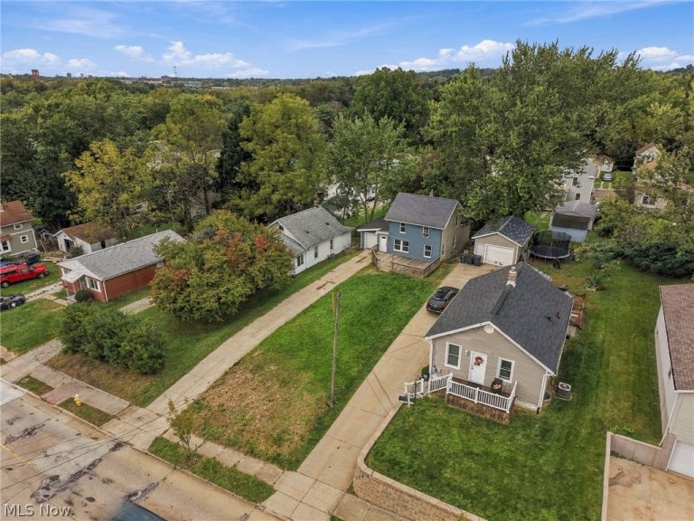 1833 Springfield Center Road, Akron, OH - Photo 5