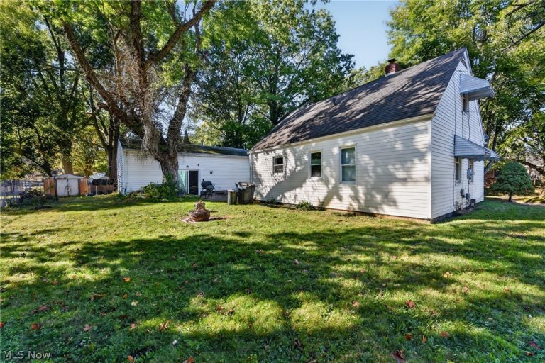 792 Caddo Avenue, Akron, OH - Photo 4