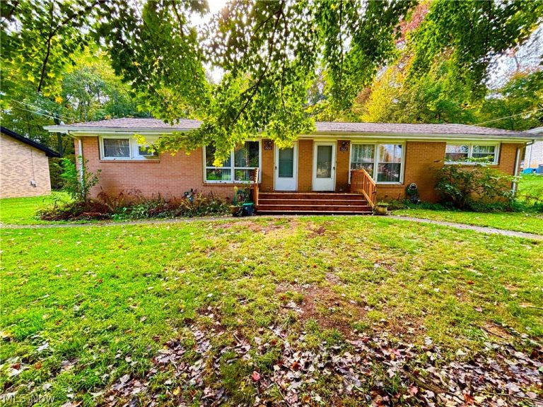 7600 Peyton Street, Massillon, OH - Photo 2