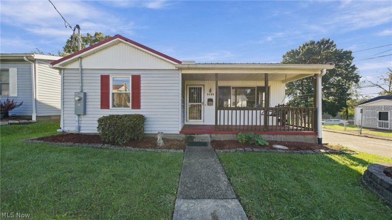2200 Fairview Avenue, Parkersburg, WV, 26101