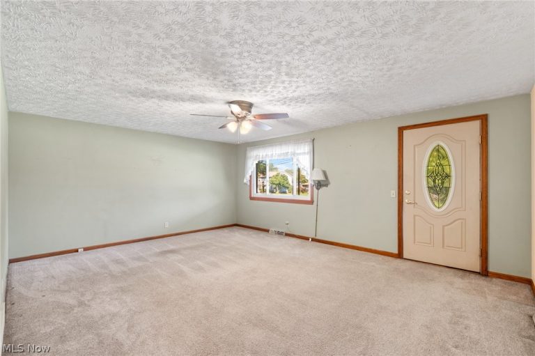 3681 Mariwood Avenue, Massillon, OH - Photo 5