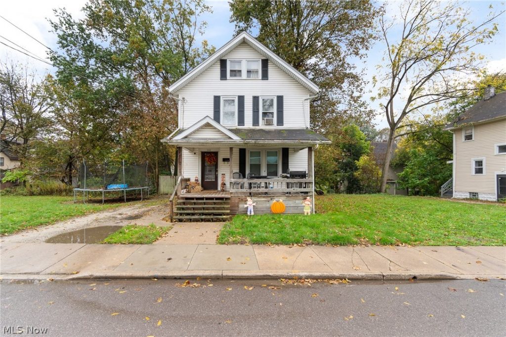 262 Gordon Drive, Akron, OH