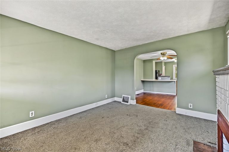 1897 Marks Avenue, Akron, OH - Photo 6