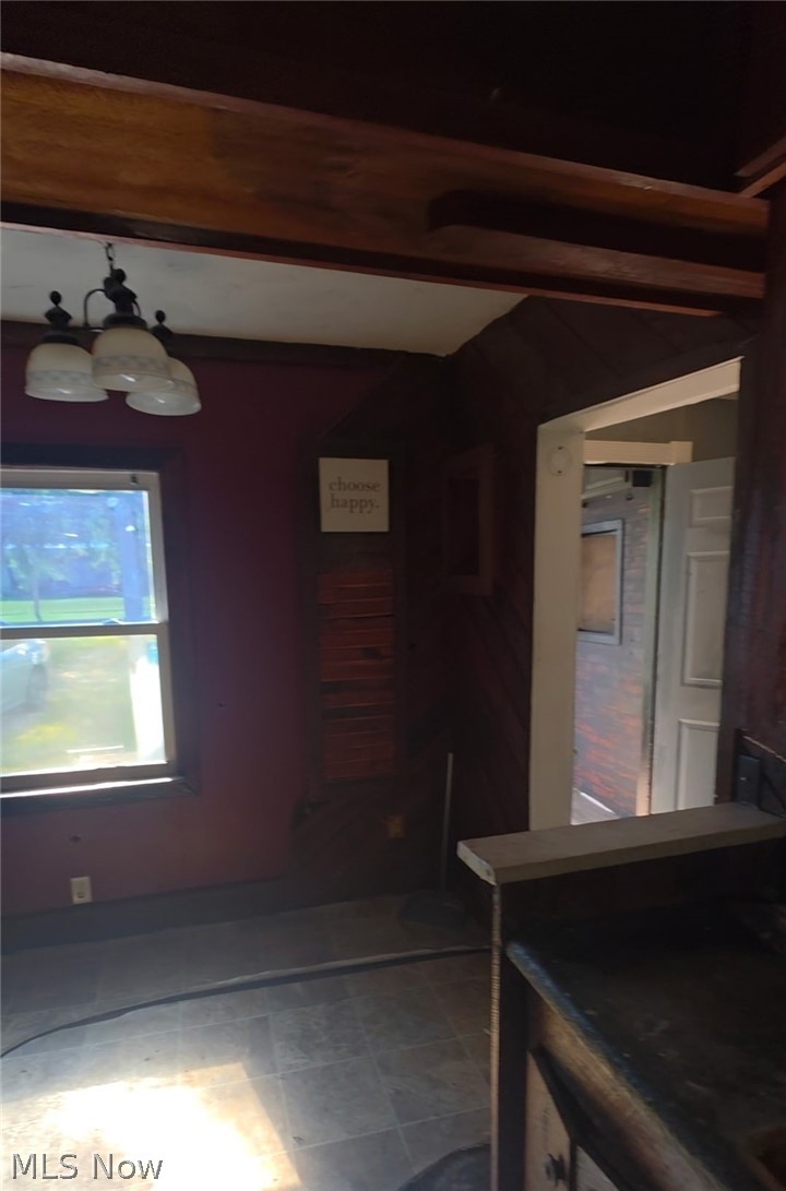 899 Flanders Avenue, Akron, OH - Photo 3