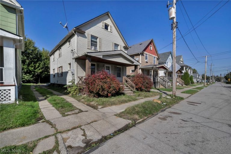 3468 62nd Street, Cleveland, OH - Photo 4