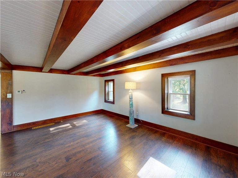 713 Randolph Road, Mogadore, OH - Photo 4