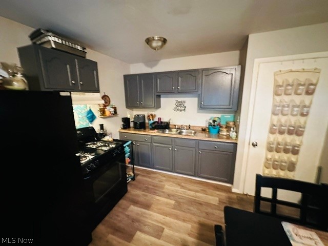 16709 Fairfax Avenue, Cleveland, OH - Photo 4
