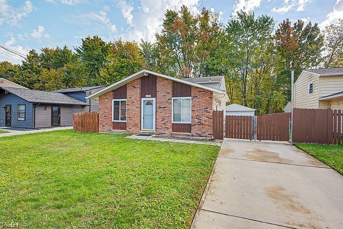 6187 Rosebelle Avenue, North Ridgeville, OH - Photo 2