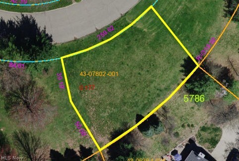 Hilltop Road, New Philadelphia, OH, 44663