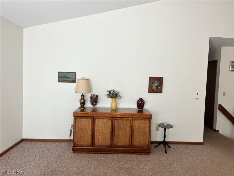638 Cobblestone Court, Wooster, OH - Photo 2