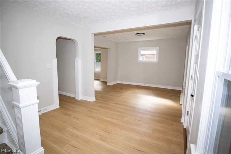 4463 20th Street, Cleveland, OH - Photo 4